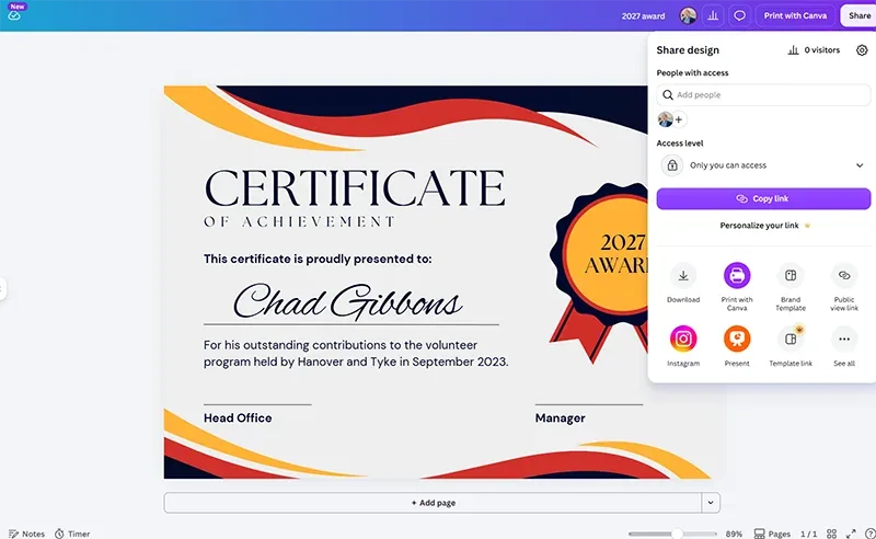 เมนู Download ใน Canva สำหรับเลือกประเภทไฟล์ก่อนส่งโรงพิมพ์